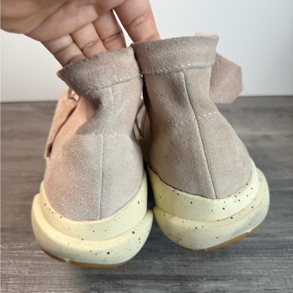 Clearweather Barney’s Men's Suede Mocassins size 8 $268 - Picture 3 of 7